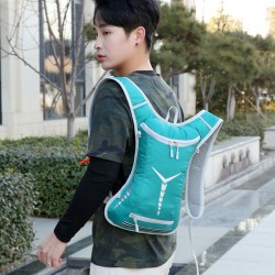New outdoor colorful cycling bag, Korean-style simple sports mountaineering and off-road fitness water bag, water-resistant backpack